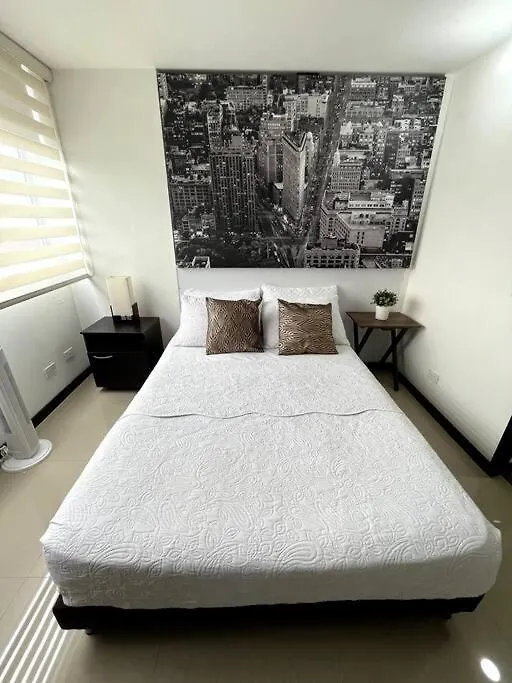 Gorgeous Studio Apt El Poblado. Best Area in MDE Medellín Colombia